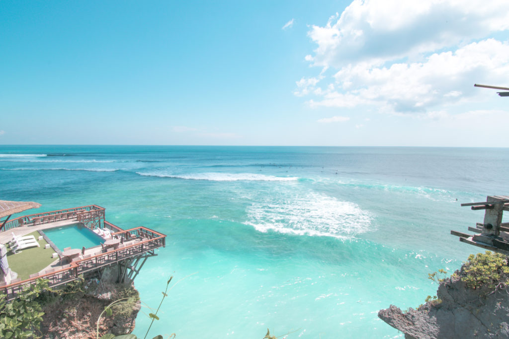 uluwatu beach