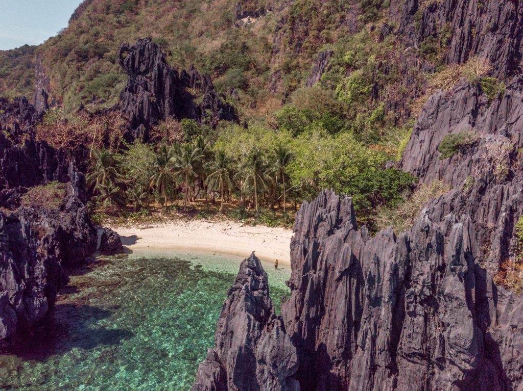 hidden beach el nido