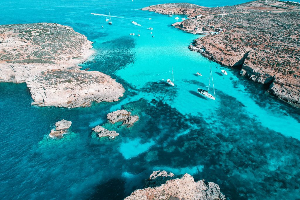 Laguna de Cristal Comino