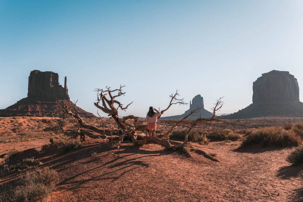 what to do at monument valley